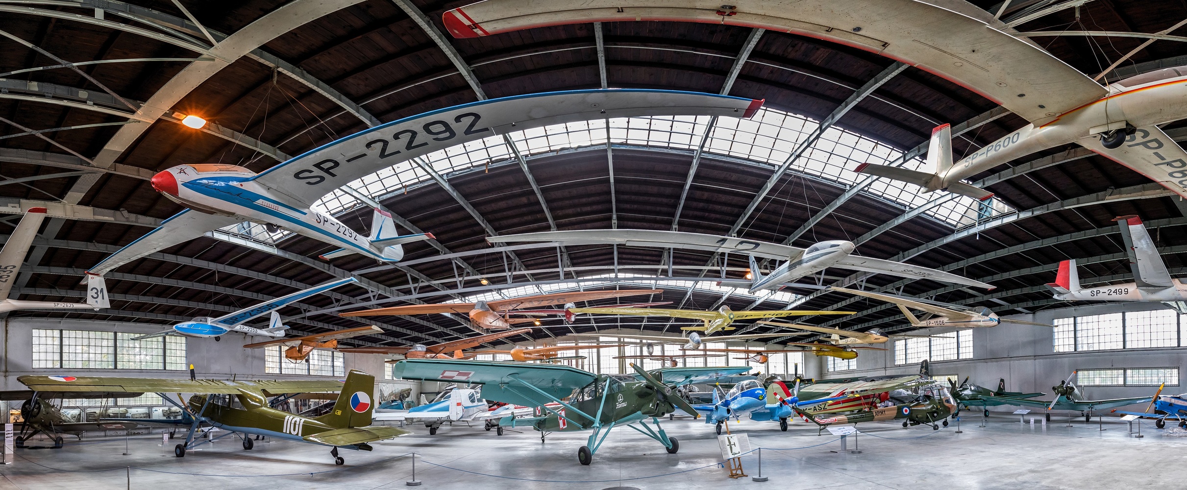Le Musée de l'aviation polonaise à Cracovie